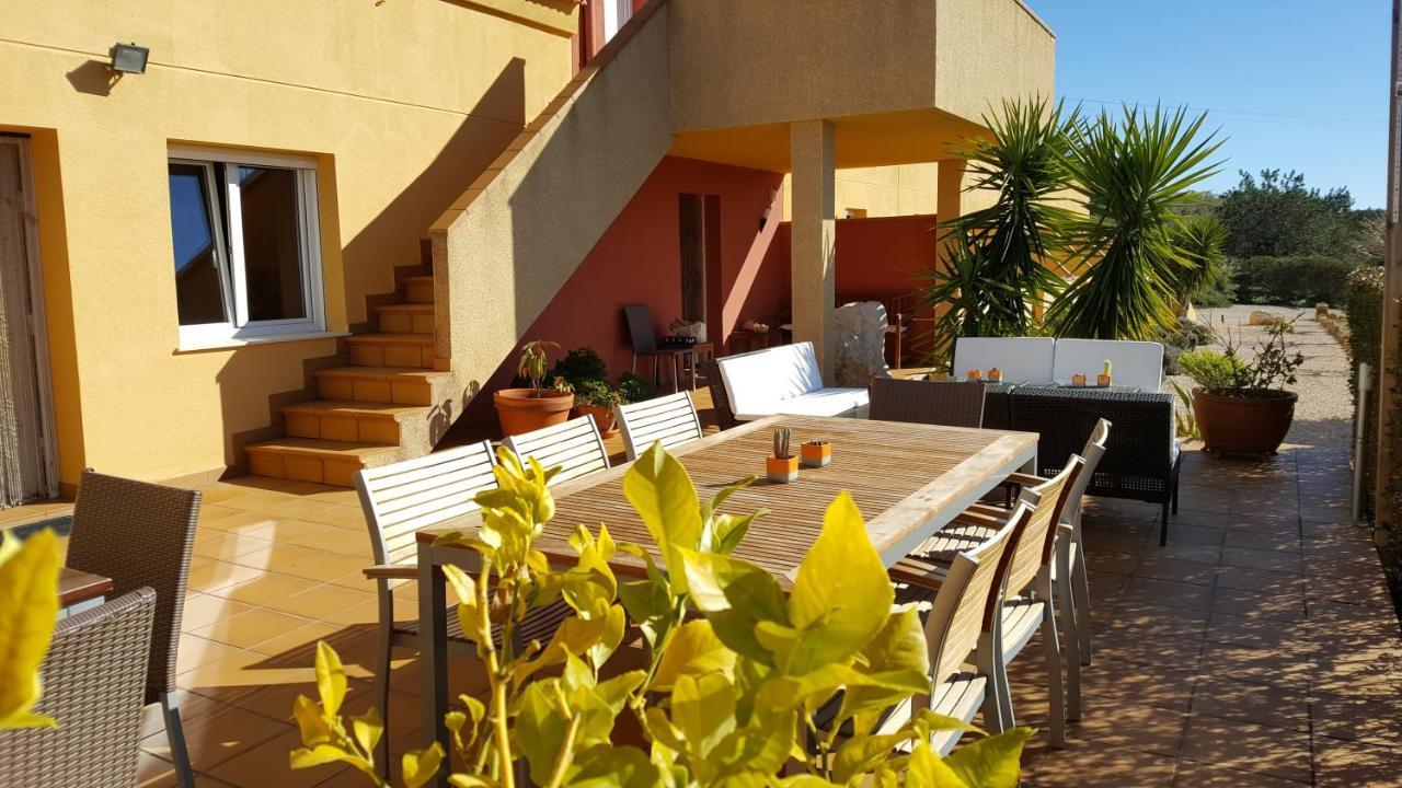 B&B La Puerta Del Sueno Cálig Exterior foto